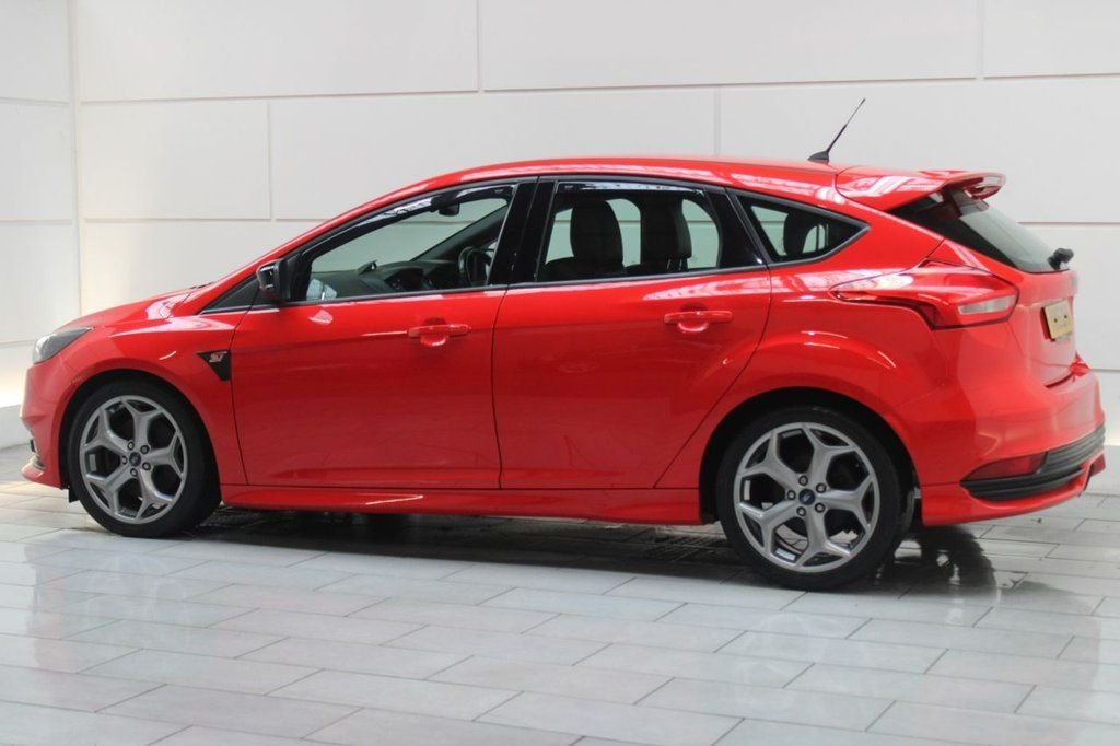 Used Ford Focus 2015 for sale - 77212439: Photo 8