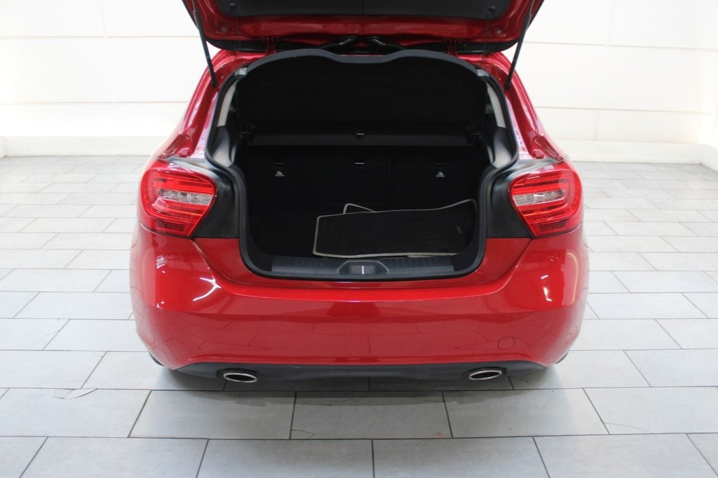 Used Mercedes-Benz A-Class 2014 for sale - 76317130: Photo 16