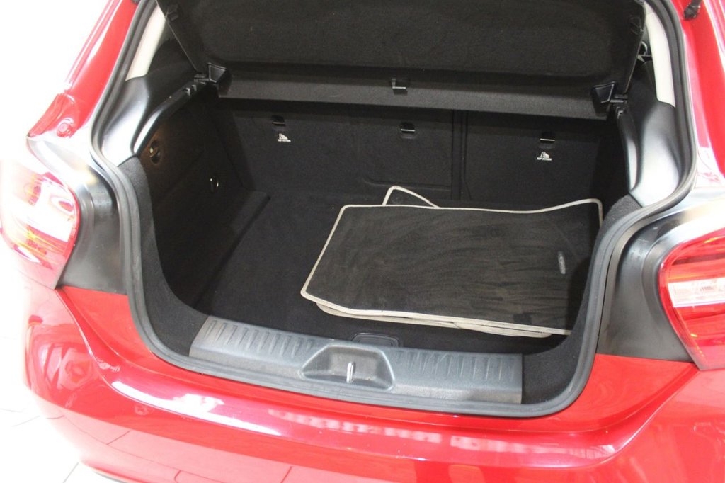 Used Mercedes-Benz A-Class 2014 for sale - 76317130: Photo 17