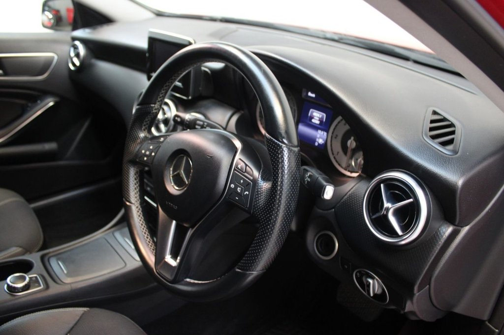 Used Mercedes-Benz A-Class 2014 for sale - 76317130: Photo 35