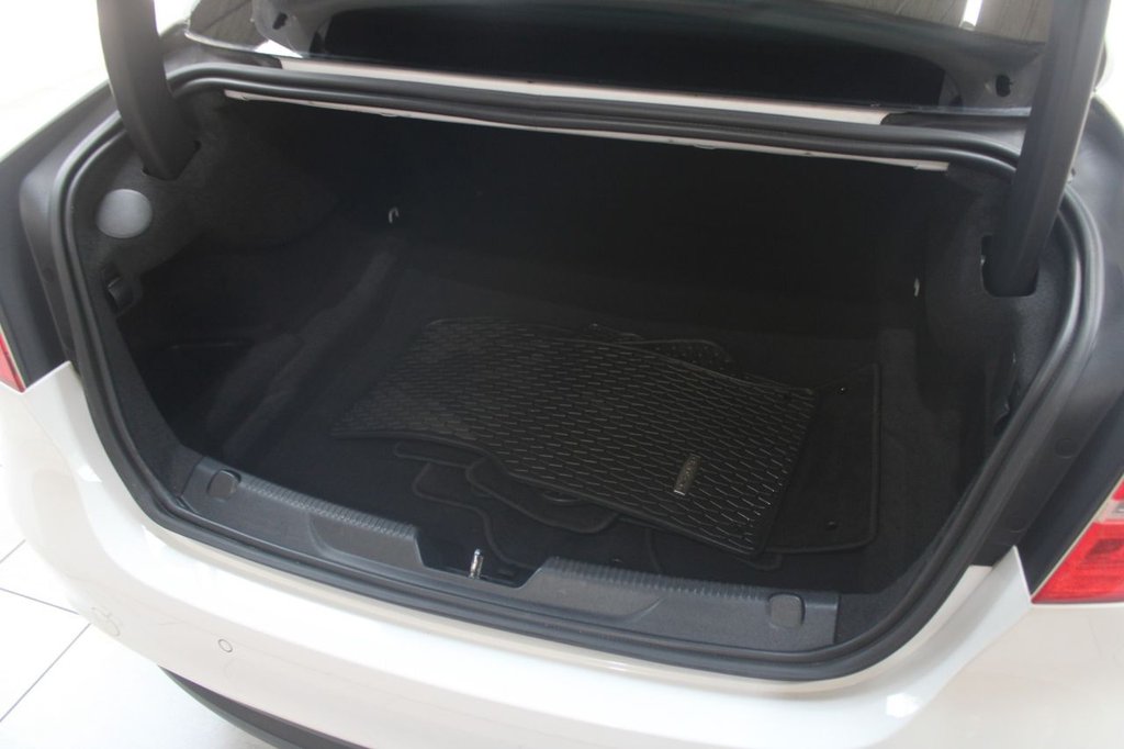 Used Jaguar XE 2016 for sale - 77681061: Photo 17