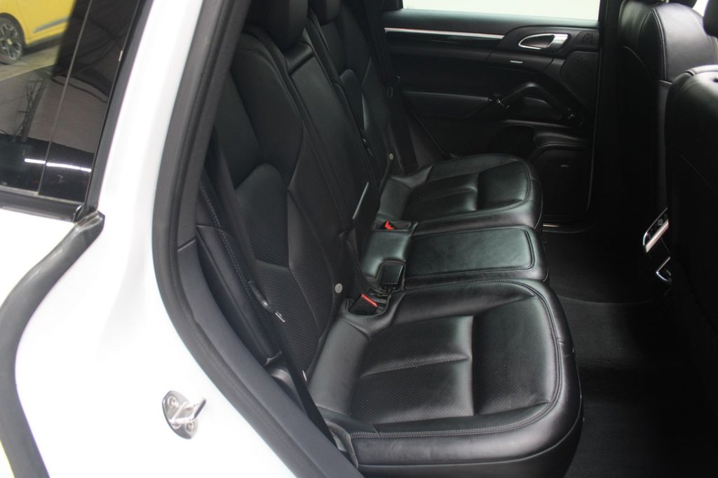 Used Porsche Cayenne 2016 for sale - 77594389: Photo 43