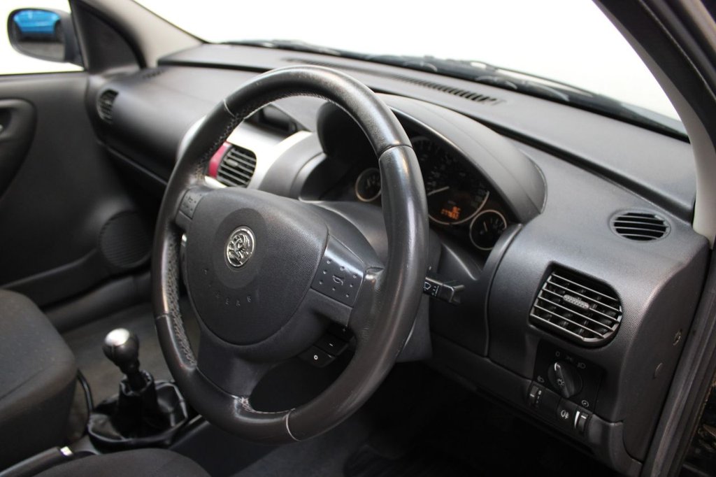 Used Vauxhall Corsa 2004 for sale - 75765210: Photo 33