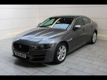 Used Jaguar XE 2015 for sale - 75020682: Photo