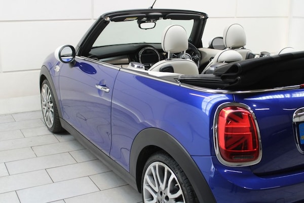 Used MINI Convertible 2018 for sale - 73990522: Photo 18