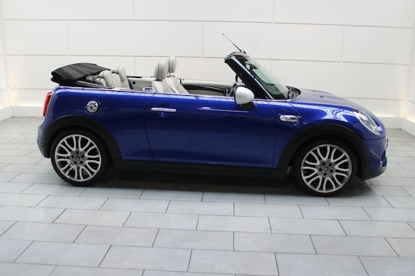 Used MINI Convertible 2018 for sale - 73990522: Photo 29