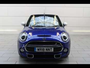 Used MINI Convertible 2018 for sale - 73990522: Photo