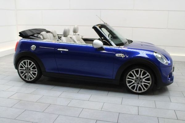 Used MINI Convertible 2018 for sale - 73990522: Photo 30