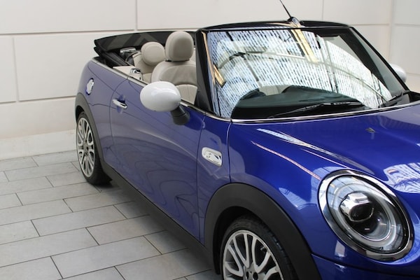 Used MINI Convertible 2018 for sale - 73990522: Photo 32