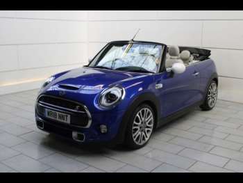 Used MINI Convertible 2018 for sale - 73990522: Photo