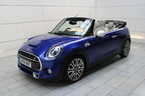 Used MINI Convertible 2018 for sale - 73990522: Photo 6