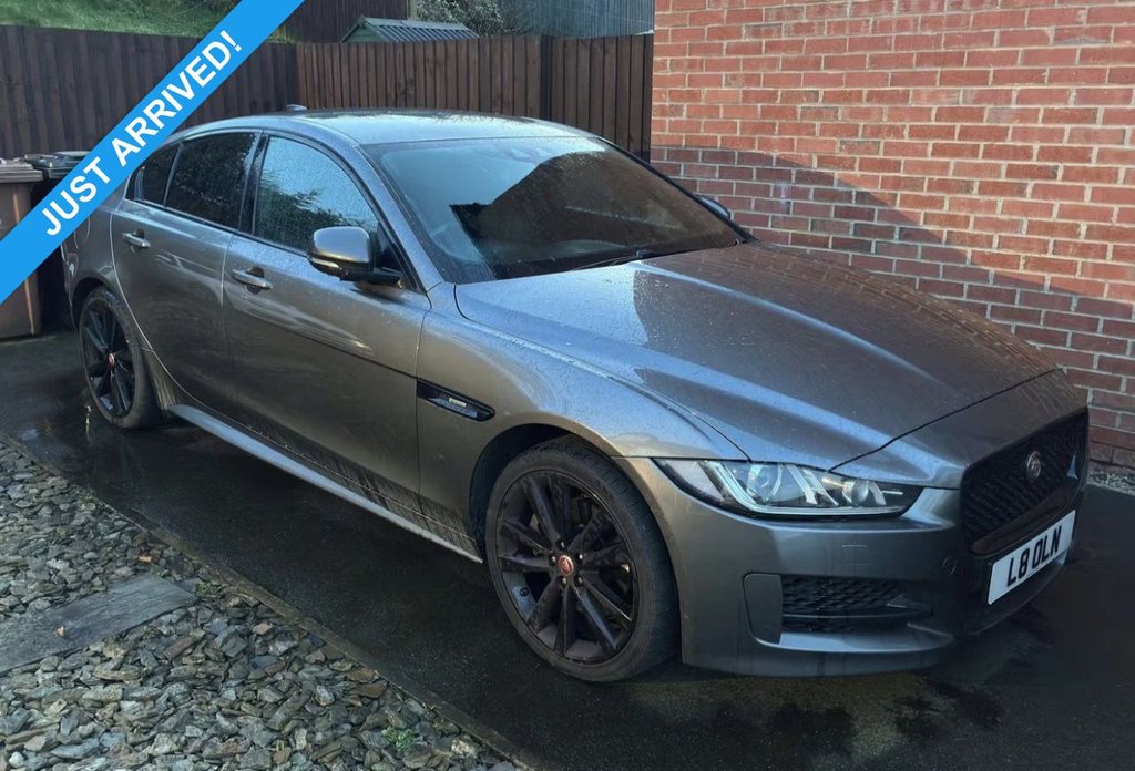 Used Jaguar XE 2017 for sale - 77703887: Photo 1
