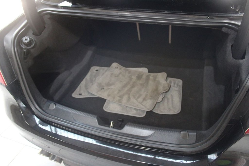 Used Jaguar XE 2016 for sale - 76617644: Photo 17