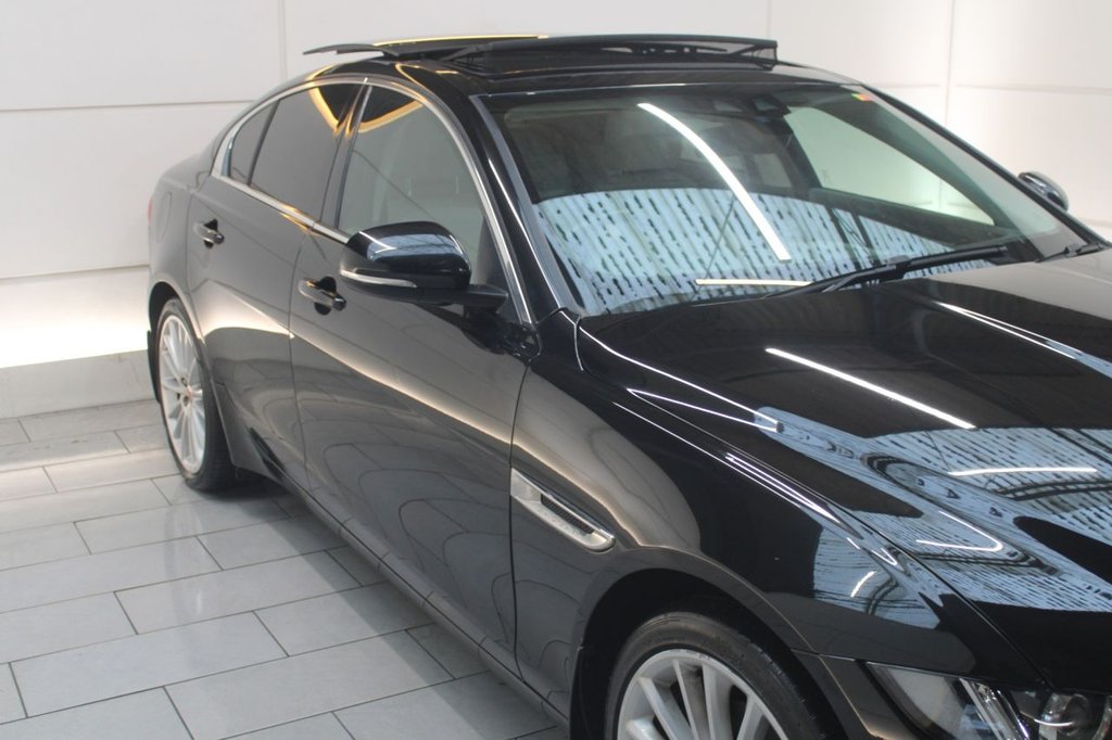 Used Jaguar XE 2016 for sale - 76617644: Photo 28