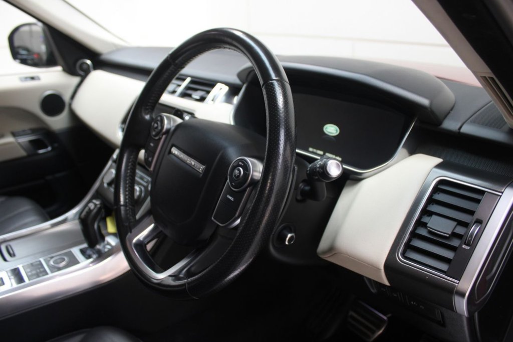 Used Land Rover Range Rover Sport 2015 for sale - 76406494: Photo 39