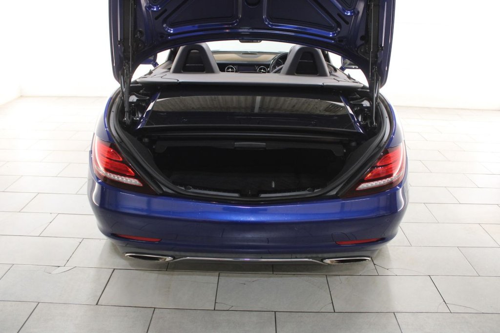 Used Mercedes-Benz SLC 2016 for sale - 77122282: Photo 21