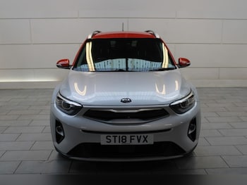 Used Kia Stonic 2018 for sale - 76163214: Photo 2