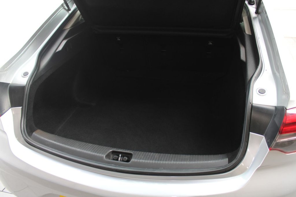 Used Vauxhall Insignia 2017 for sale - 77355898: Photo 17