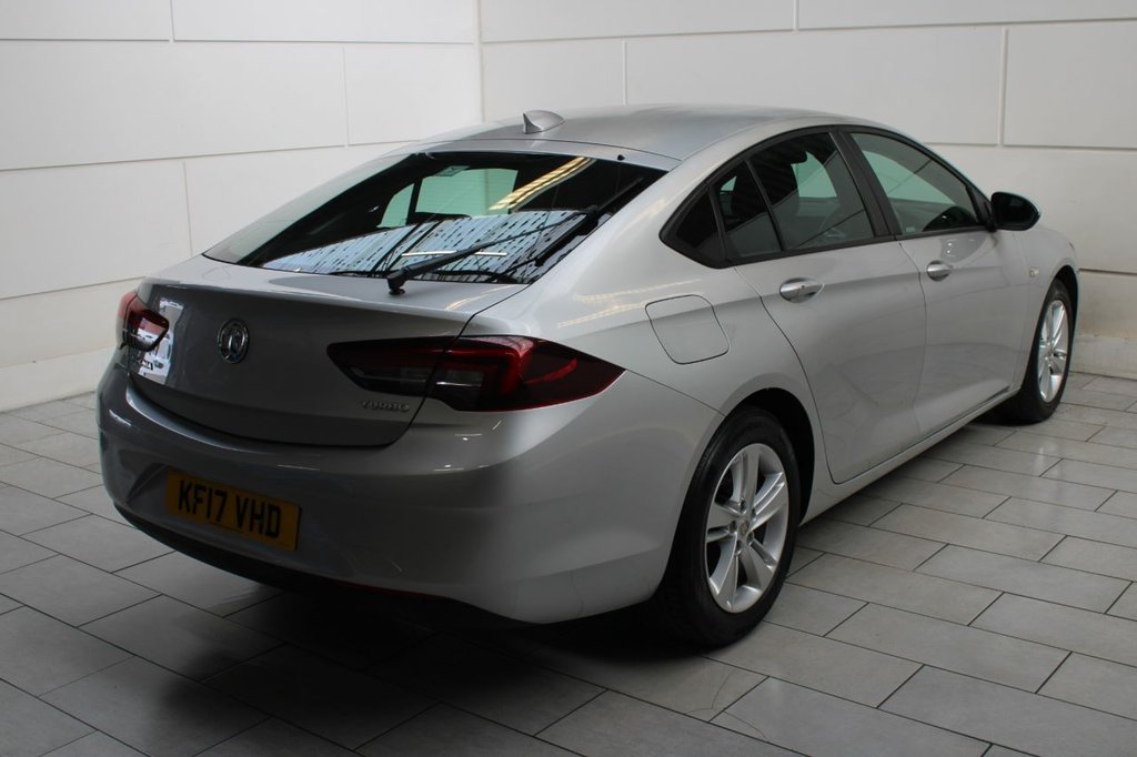 Used Vauxhall Insignia 2017 for sale - 77355898: Photo 18