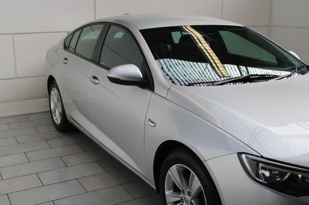 Used Vauxhall Insignia 2017 for sale - 77355898: Photo 26