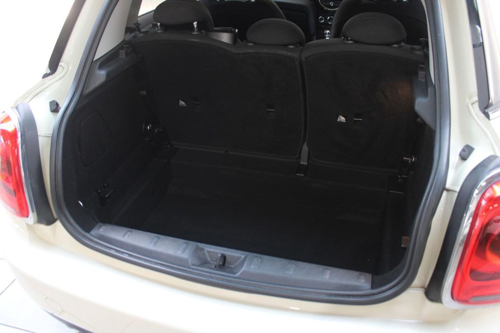 Used MINI Hatch 2018 for sale - 78074147: Photo 17