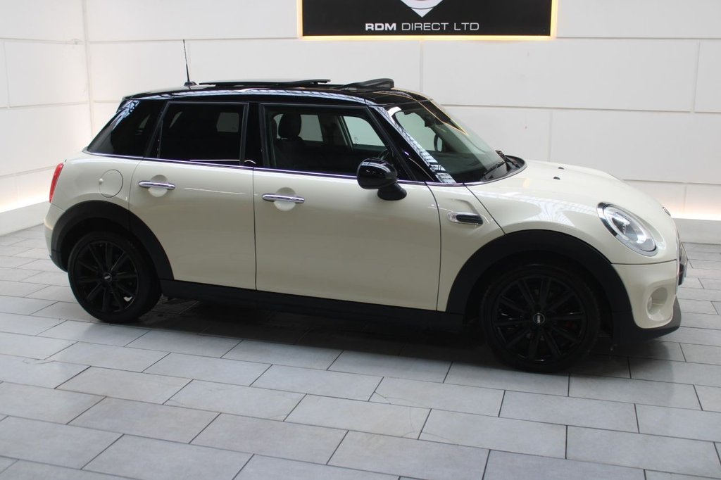 Used MINI Hatch 2018 for sale - 78074147: Photo 26