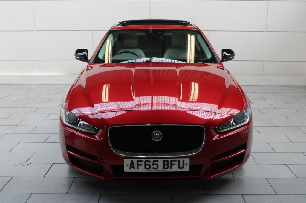 Used Jaguar XE 2015 for sale - 76147648: Photo 2