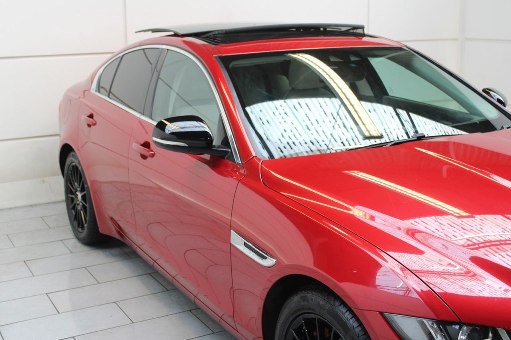 Used Jaguar XE 2015 for sale - 76147648: Photo 28