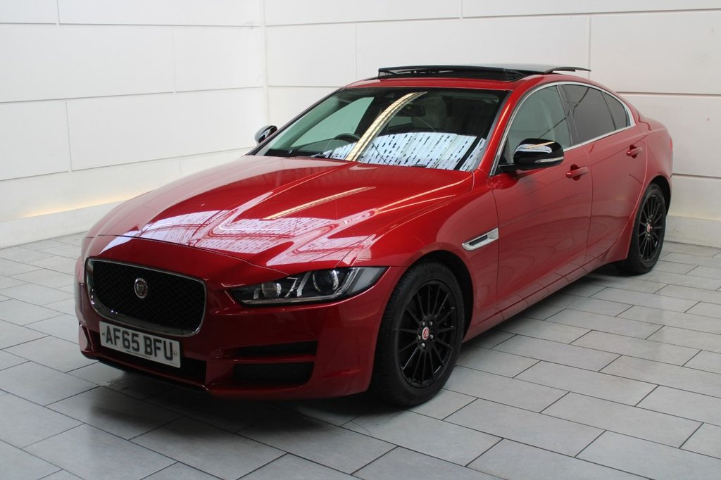 Used Jaguar XE 2015 for sale - 76147648: Photo 3