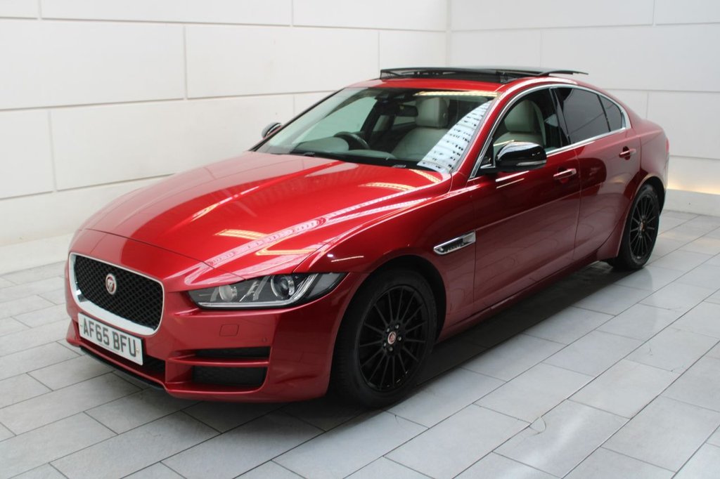 Used Jaguar XE 2015 for sale - 76147648: Photo 6