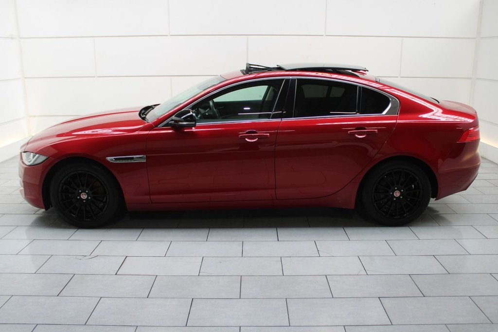 Used Jaguar XE 2015 for sale - 76147648: Photo 8