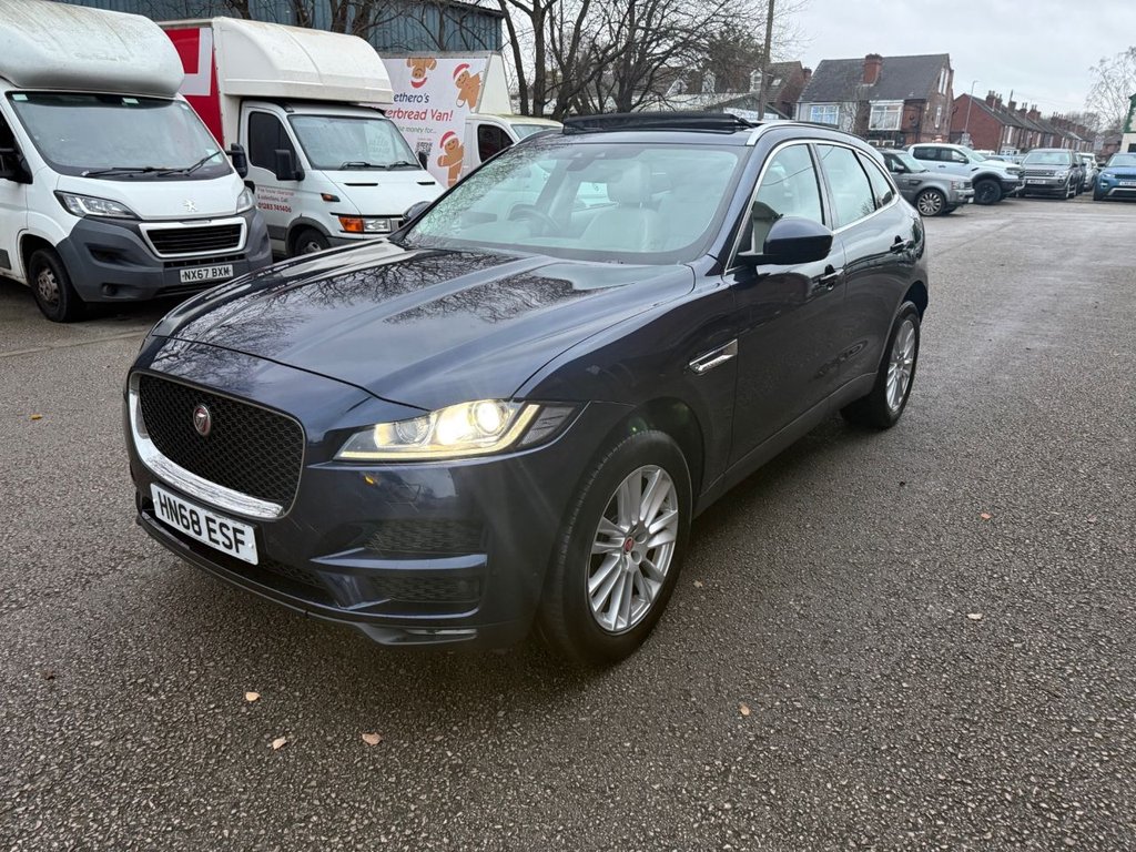 Used Jaguar F-Pace 2018 for sale - 77056357: Photo 10