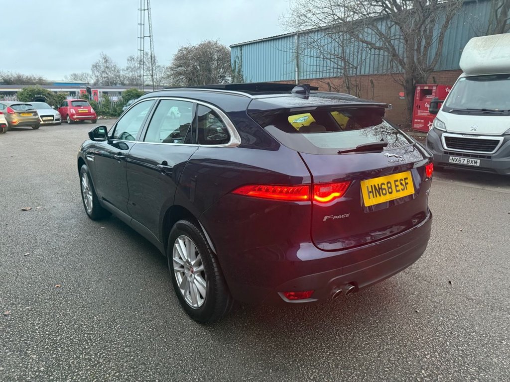 Used Jaguar F-Pace 2018 for sale - 77056357: Photo 8