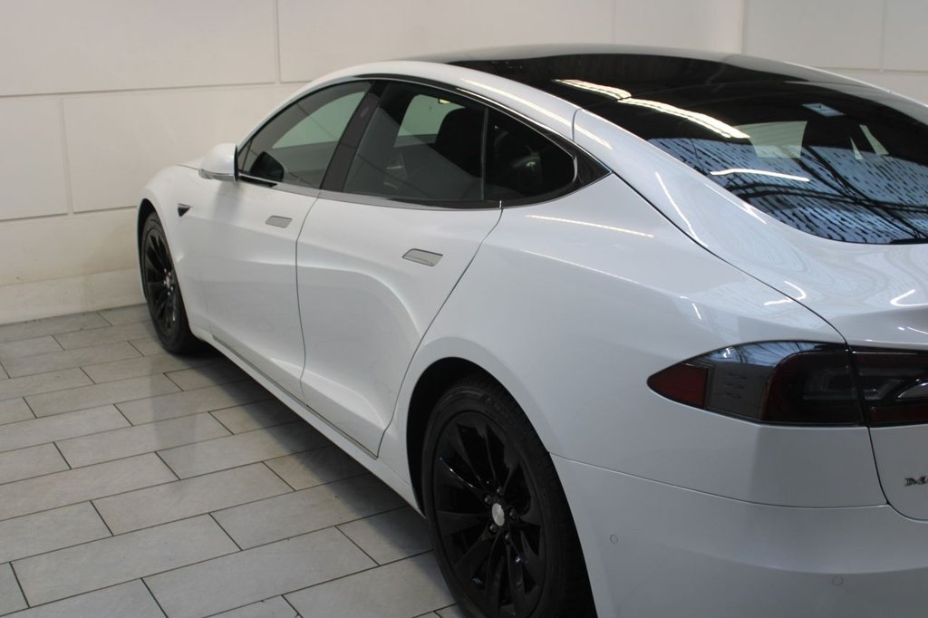 Used Tesla Model S 2018 for sale - 78162957: Photo 12