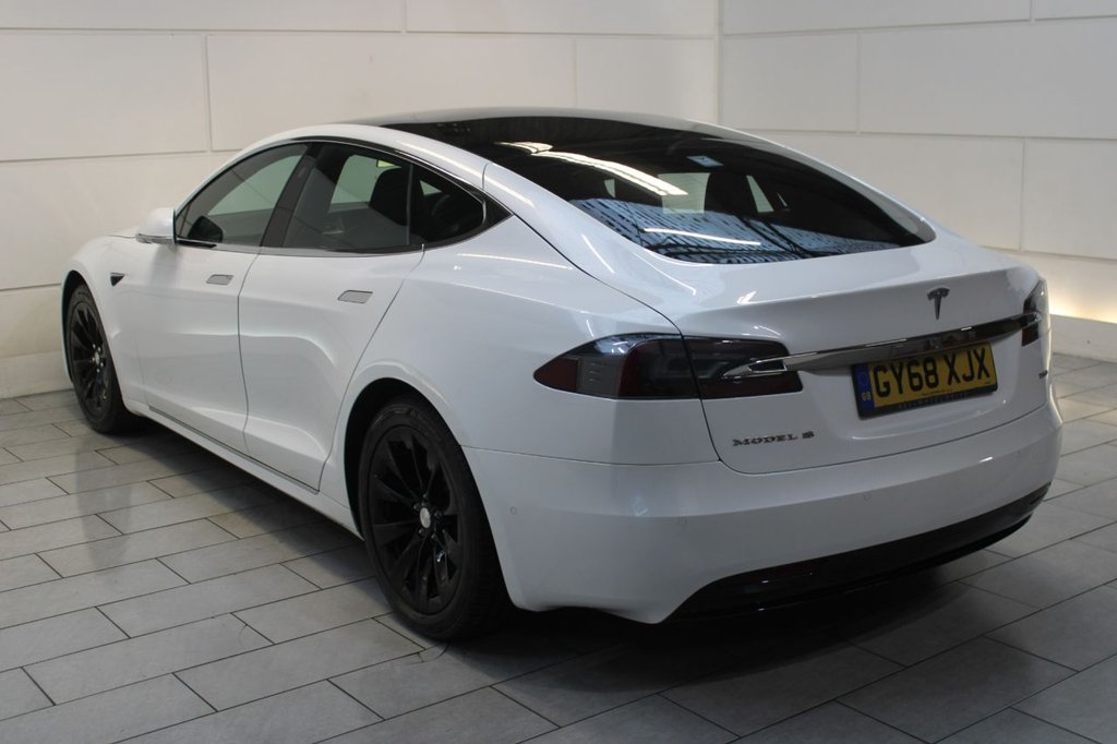Used Tesla Model S 2018 for sale - 78162957: Photo 13