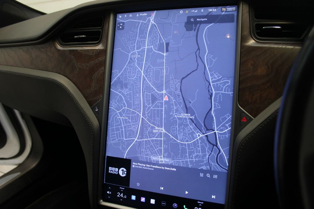 Used Tesla Model S 2018 for sale - 78162957: Photo 31