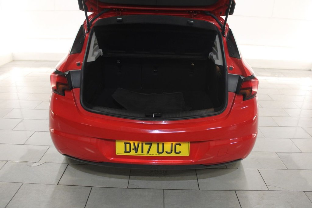 Used Vauxhall Astra 2017 for sale - 76547140: Photo 16