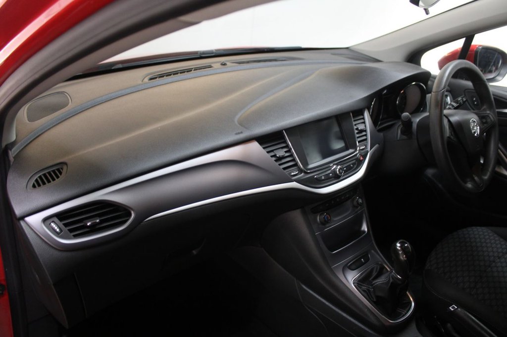 Used Vauxhall Astra 2017 for sale - 76547140: Photo 32