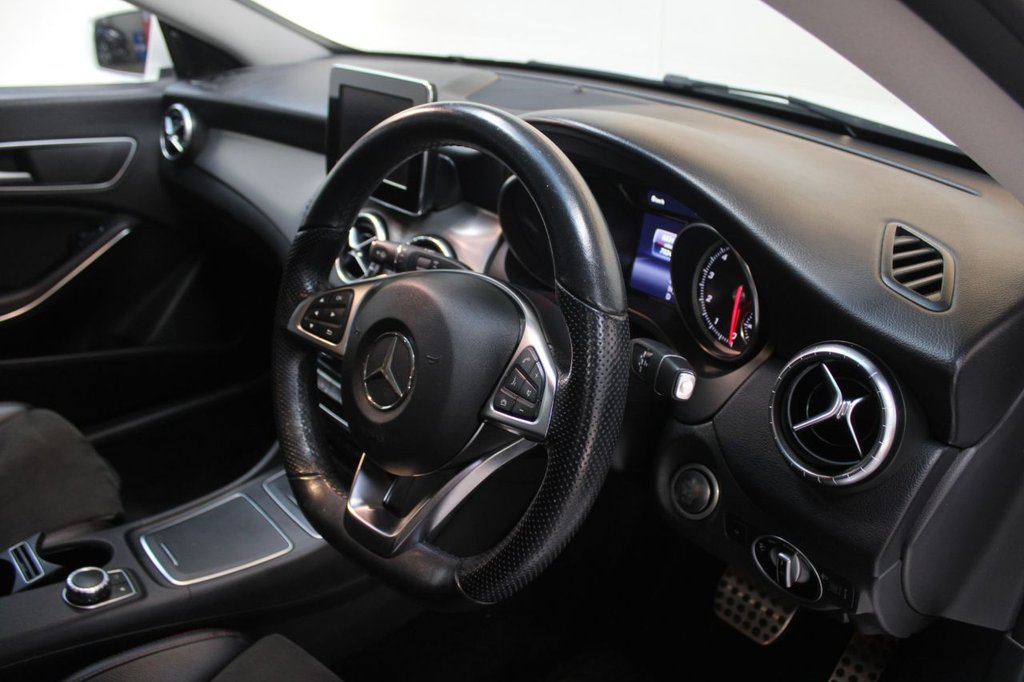 Used Mercedes-Benz CLA 2018 for sale - 76986220: Photo 36