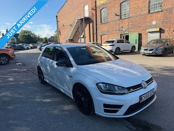 Used Volkswagen Golf 2016 for sale - 78850755: Photo