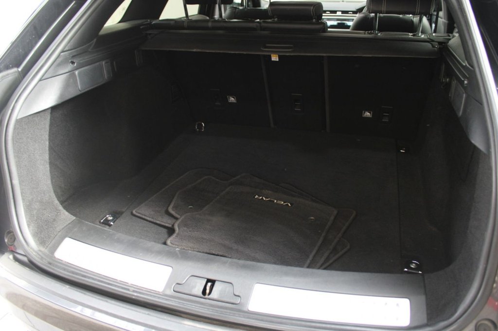 Used Land Rover Range Rover Velar 2018 for sale - 76279737: Photo 17