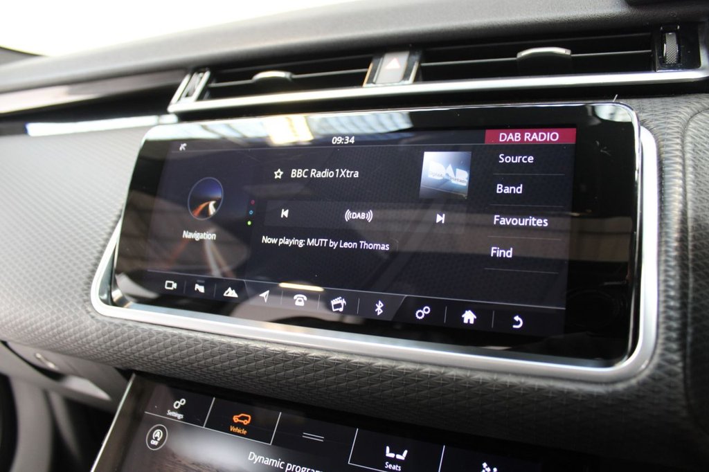 Used Land Rover Range Rover Velar 2018 for sale - 76279737: Photo 33