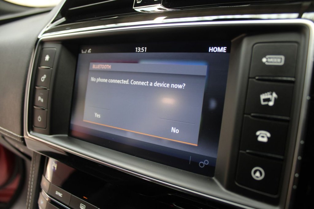 Used Jaguar F-Pace 2018 for sale - 78162952: Photo 30