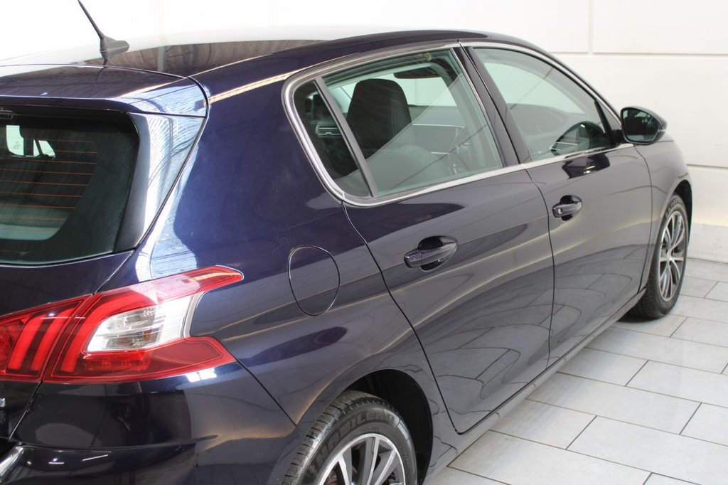 Used Peugeot 308 2016 for sale - 77520765: Photo 19