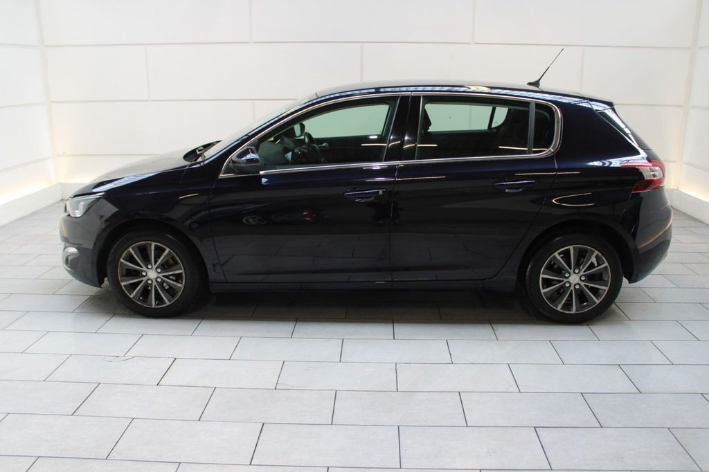 Used Peugeot 308 2016 for sale - 77520765: Photo 8