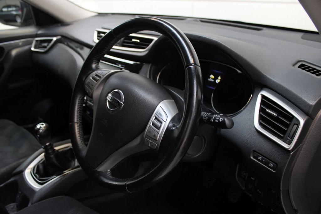 Used Nissan X-Trail 2014 for sale - 76132425: Photo 38