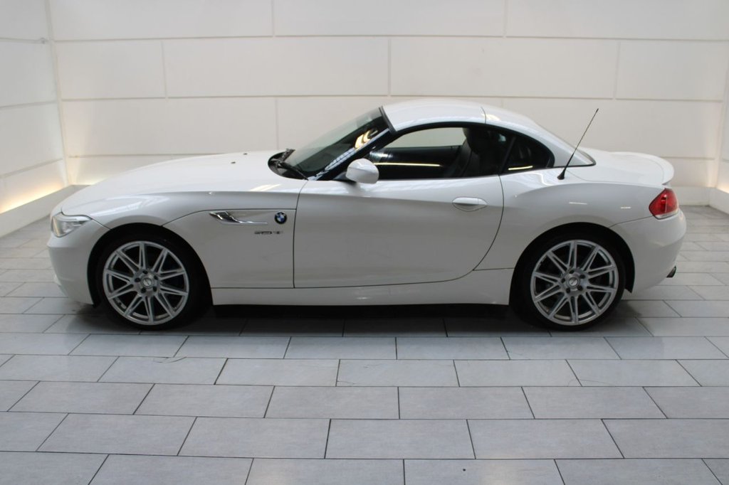 Used BMW Z4 2014 for sale - 76210419: Photo 11