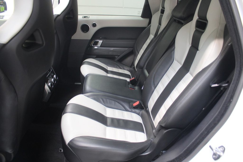 Used Land Rover Range Rover Sport 2016 for sale - 76962399: Photo 48