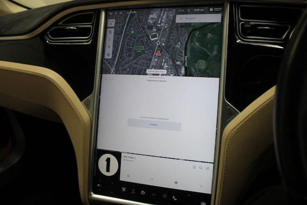 Used Tesla Model S 2016 for sale - 64690052: Photo 33