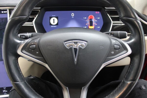 Used Tesla Model S 2016 for sale - 64690052: Photo 41